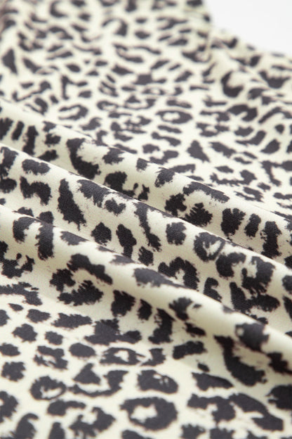 Leopard Contrast V-Neck Short Sleeve Top