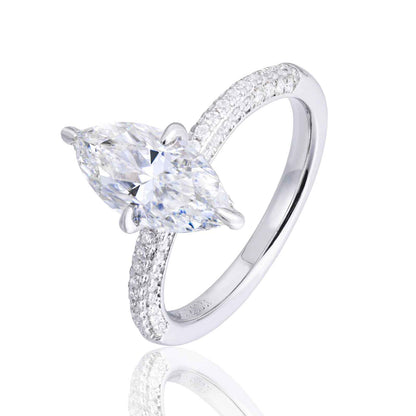 Étoile Marquise VVS Engagement Ring