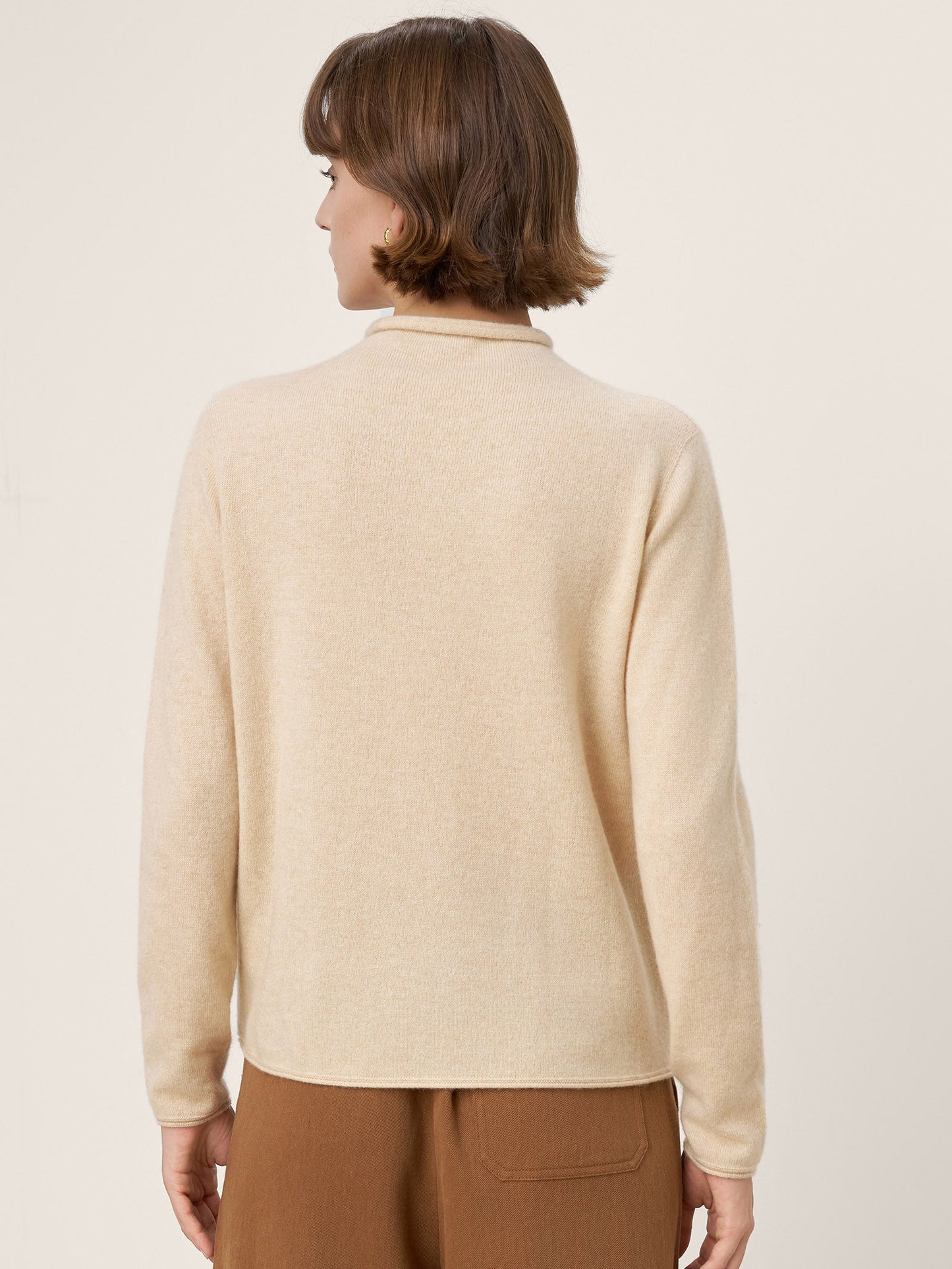 Premium Cashmere Blend Hand-Finished Seamless Mock Neck Lettuce Edge Sweater ZELIE