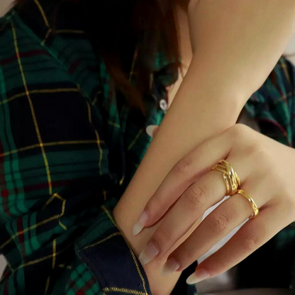 FLEUR ROY RING