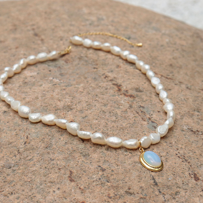ROSETTE PEARL NECKLACE
