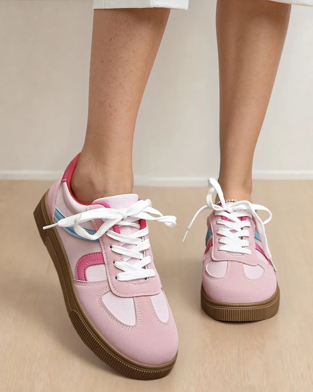 Piper Color Block Lace Up Sneakers