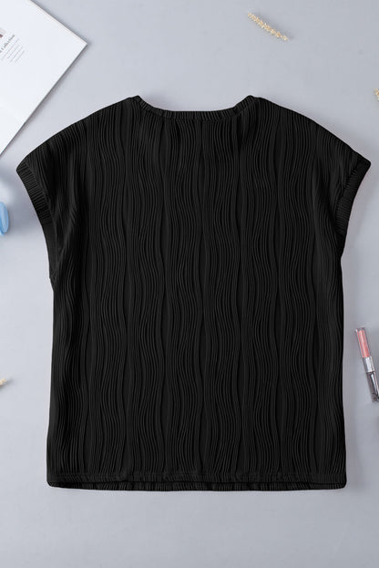 Plus Size Solid Wavy Textured Short Sleeve Tee