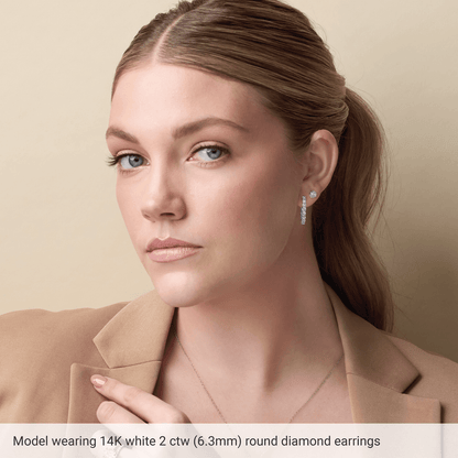 Éclat Diamond Stud Earrings