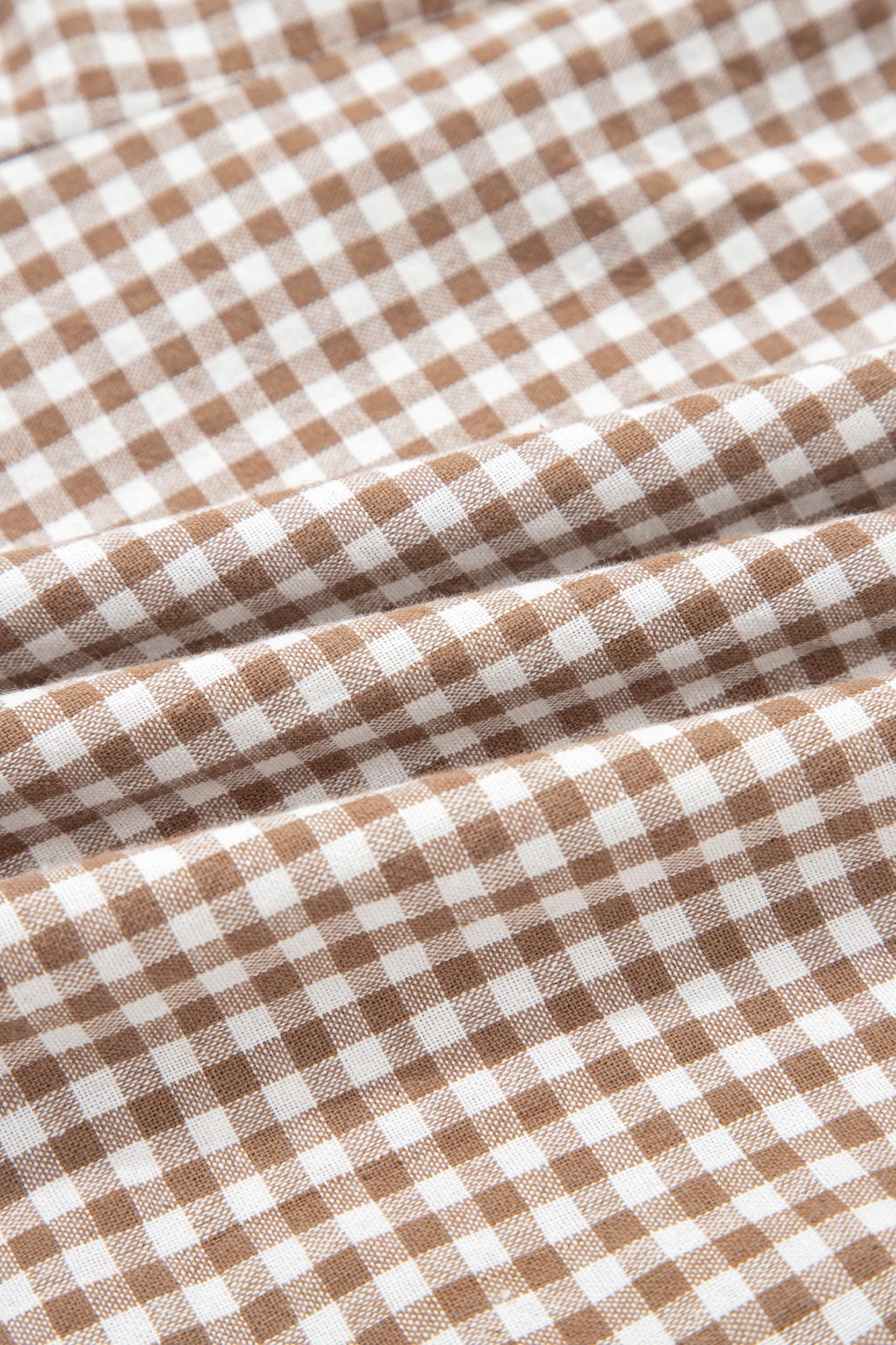 Plus Size Gingham Plaid Ruffle Contrast Trim Shorts