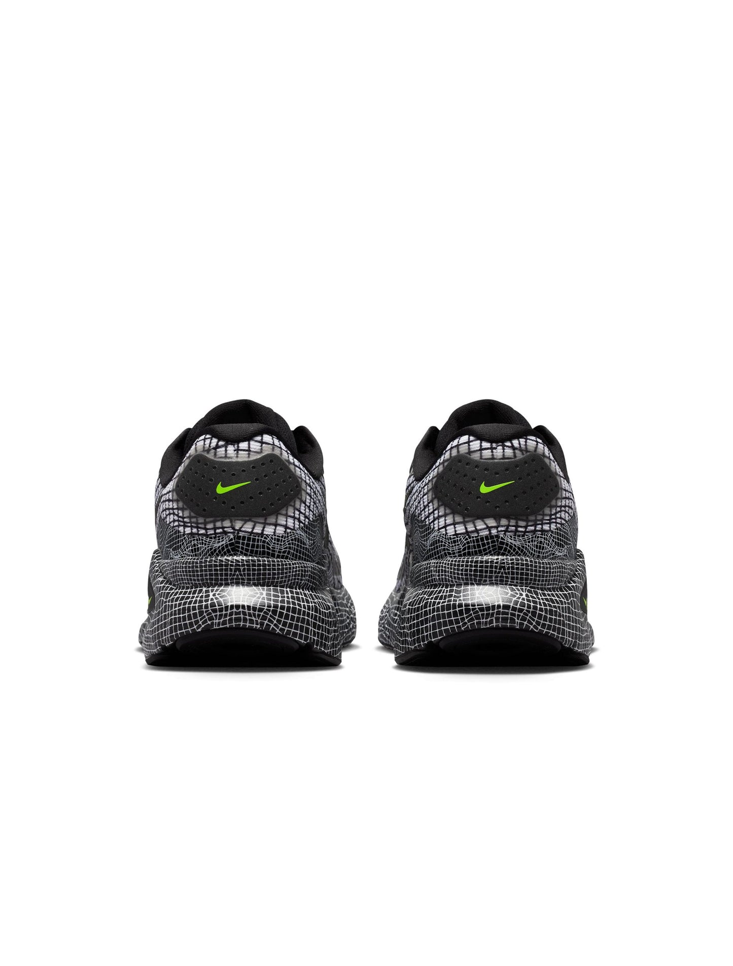 Nike Mens Structure 26 - White/Black/Volt