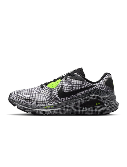 Nike Mens Structure 26 - White/Black/Volt