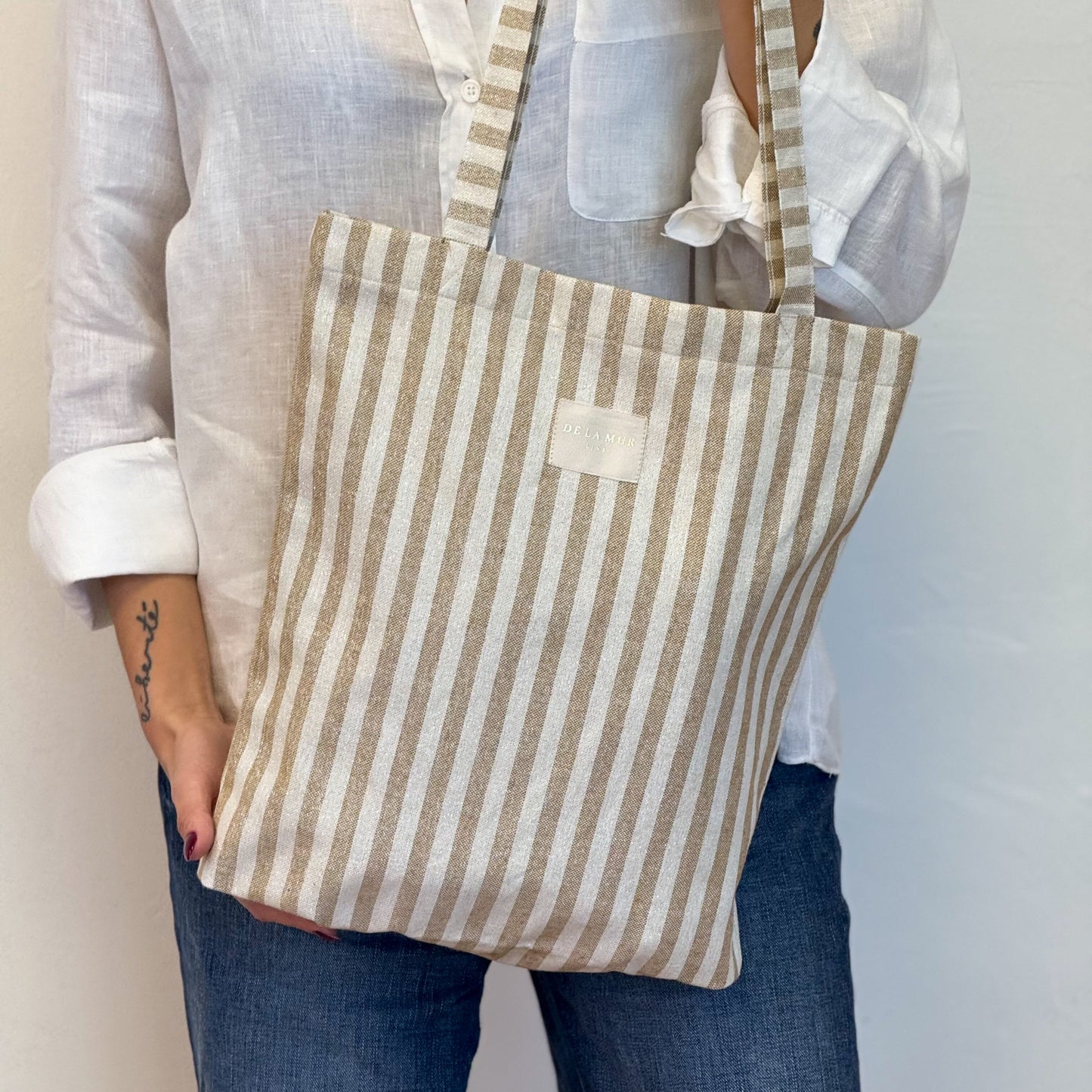 Medium Zippered Bag Lumos