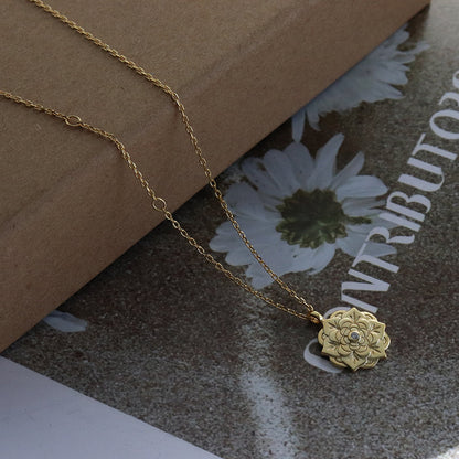 Danielle Floral Pendant Gold Necklace