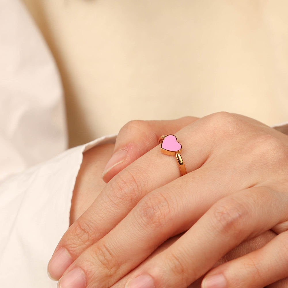 XOXO LOVE HEART RING