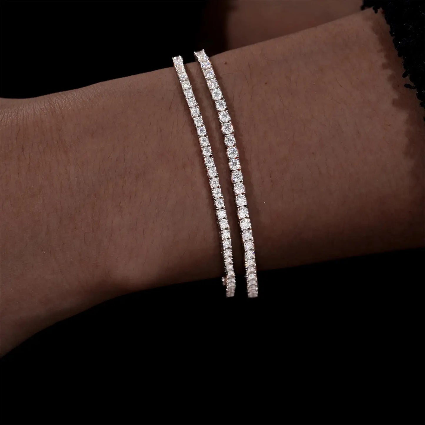 Lévêque Tennis Bracelet 2mm – 925 Sterling Silver & VVS Moissanite