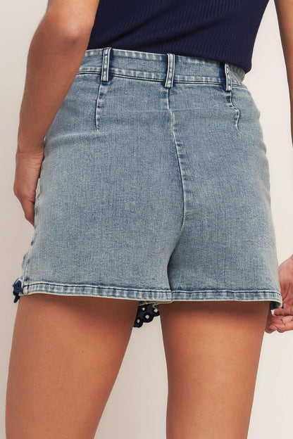 EVERYDAY FAVORITE DENIM SKORT