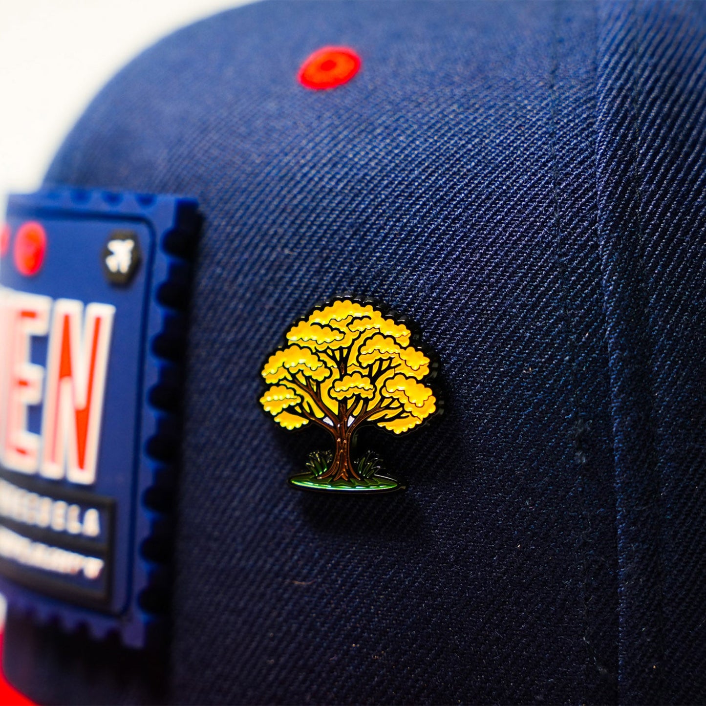 Araguaney Pin