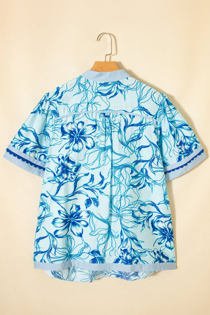 Plus Size Scallop Trim Floral Short Sleeve Blouse