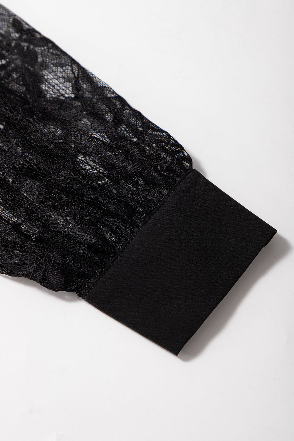 Lace Patchwork Sleeve Keyhole Neckline Blouse