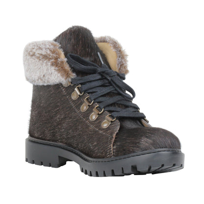 Turbulent Boots