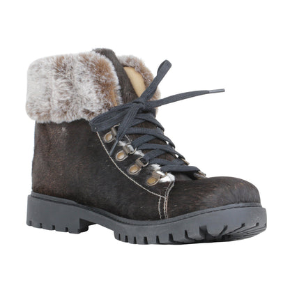 Turbulent Boots