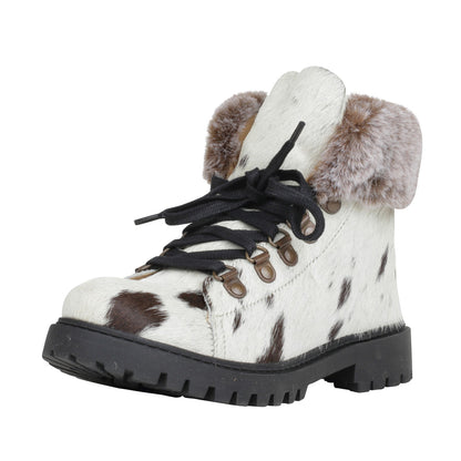 Turbulent Boots